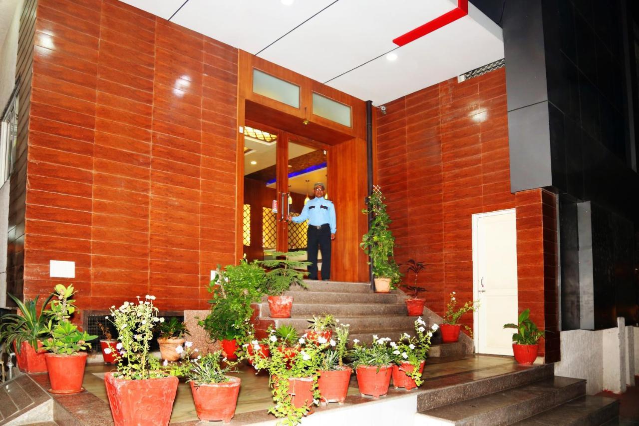 Narayans Leela Inn Udaipur Exteriör bild