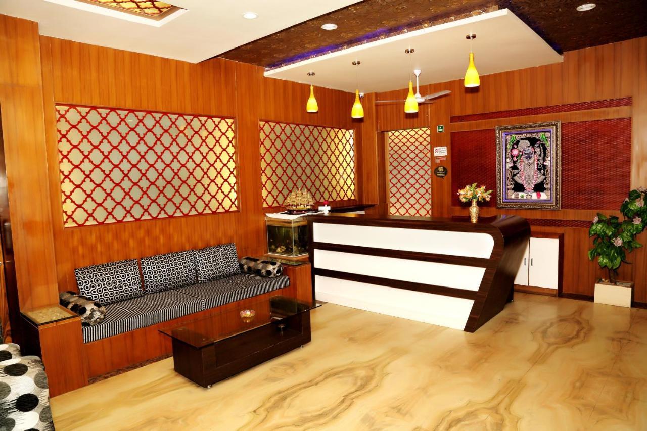 Narayans Leela Inn Udaipur Exteriör bild
