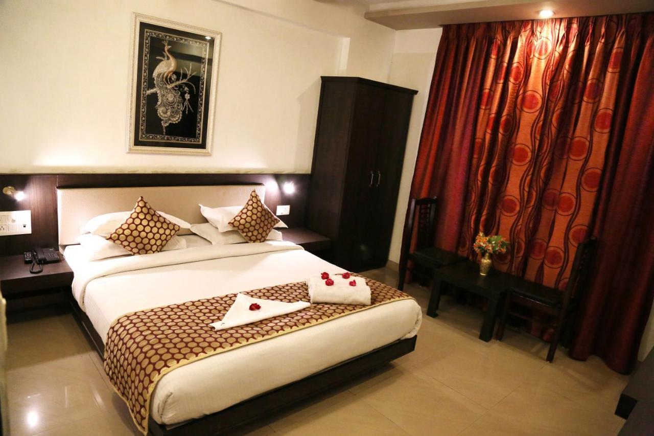 Narayans Leela Inn Udaipur Exteriör bild