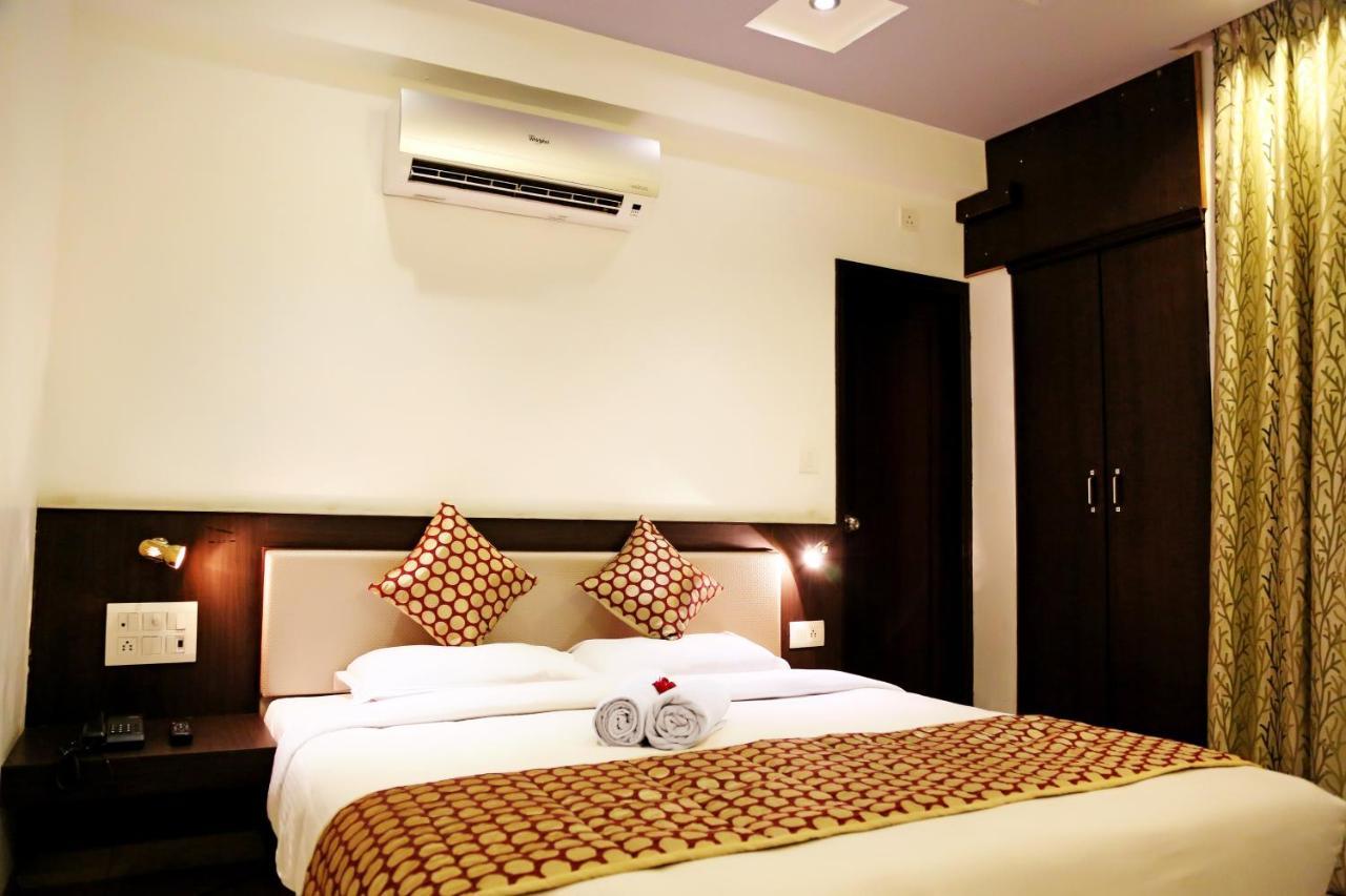 Narayans Leela Inn Udaipur Exteriör bild