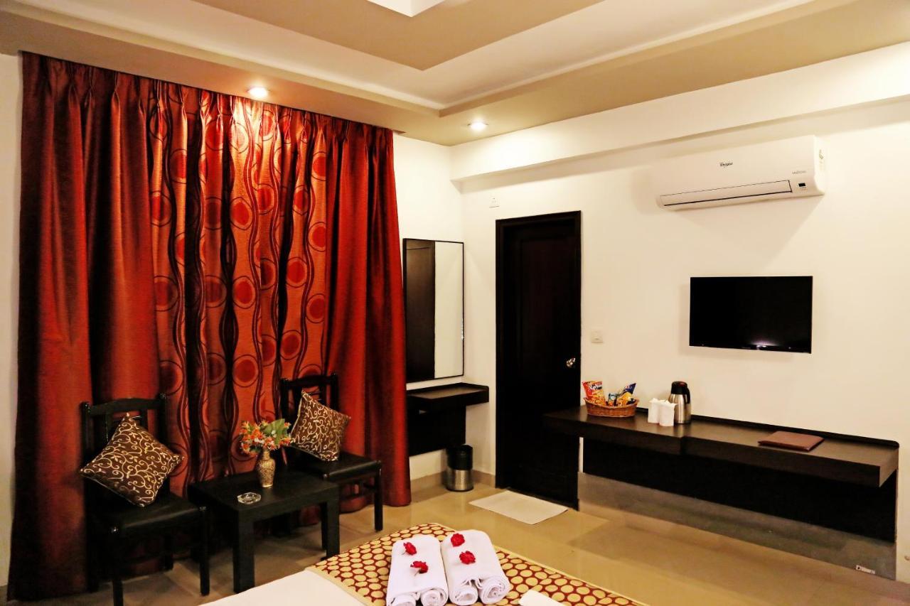 Narayans Leela Inn Udaipur Exteriör bild
